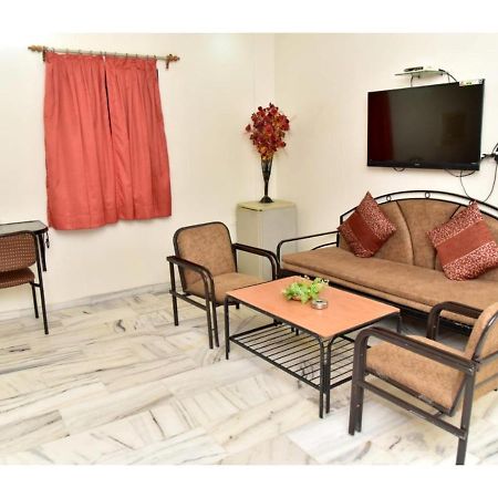 Hotel Dwarka, Nagpur Buitenkant foto