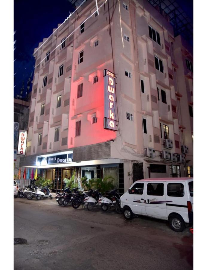 Hotel Dwarka, Nagpur Buitenkant foto
